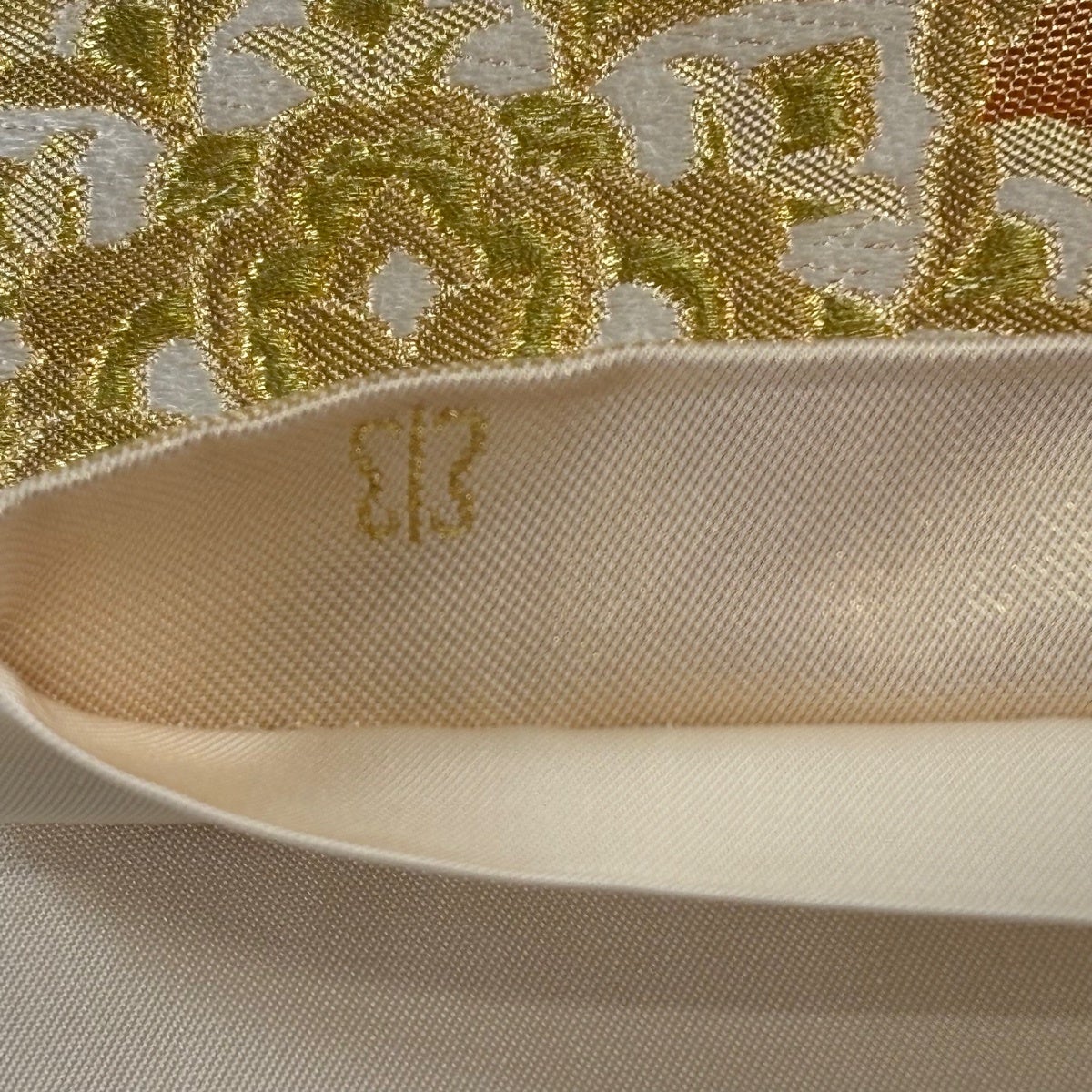 美品】 袋帯 逸品 川島織物 落款あり 関西仕立て 華文 金糸 箔 金色 六