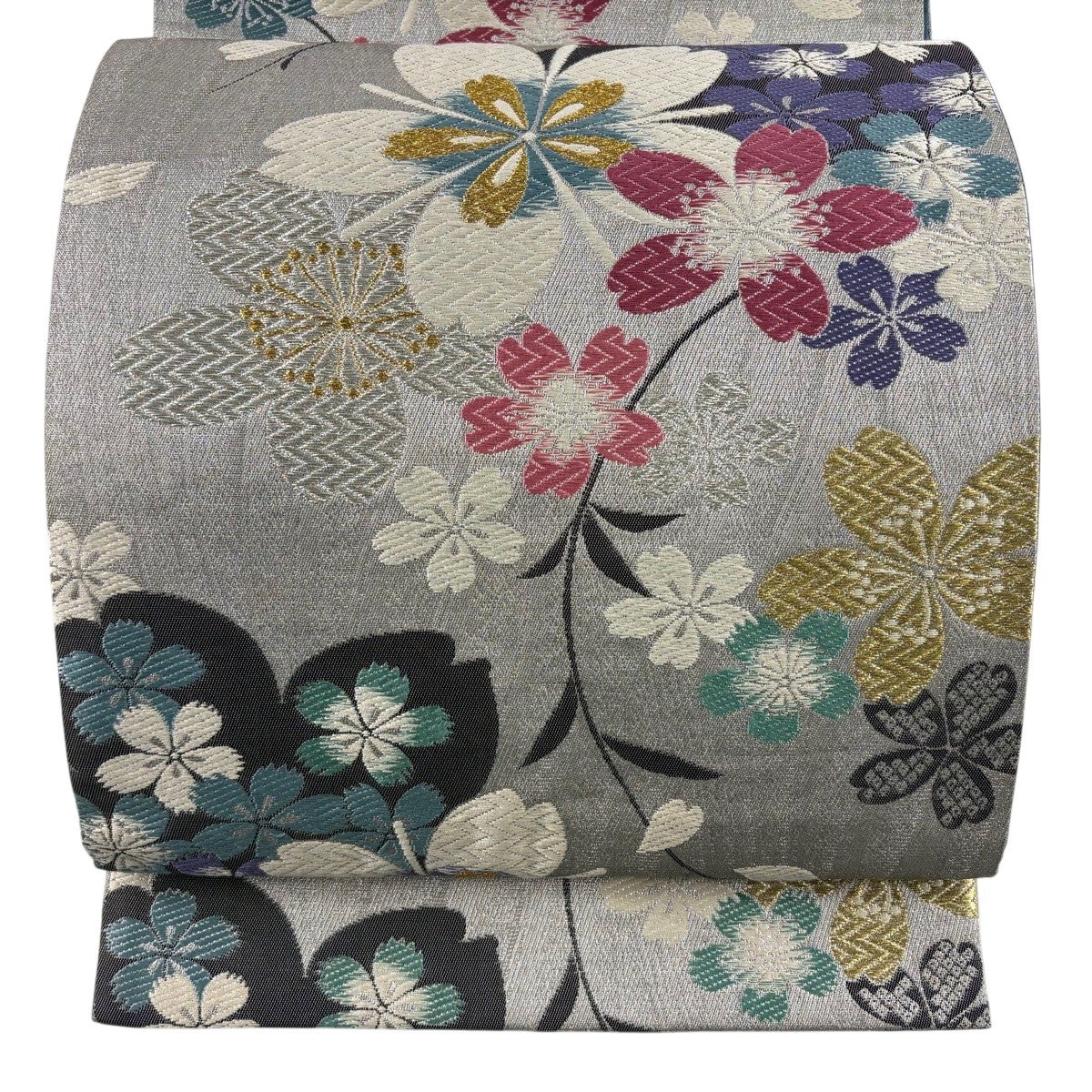 美品】 袋帯 名品 草花 立涌 金銀糸 ベージュ お太鼓柄 正絹｜中古