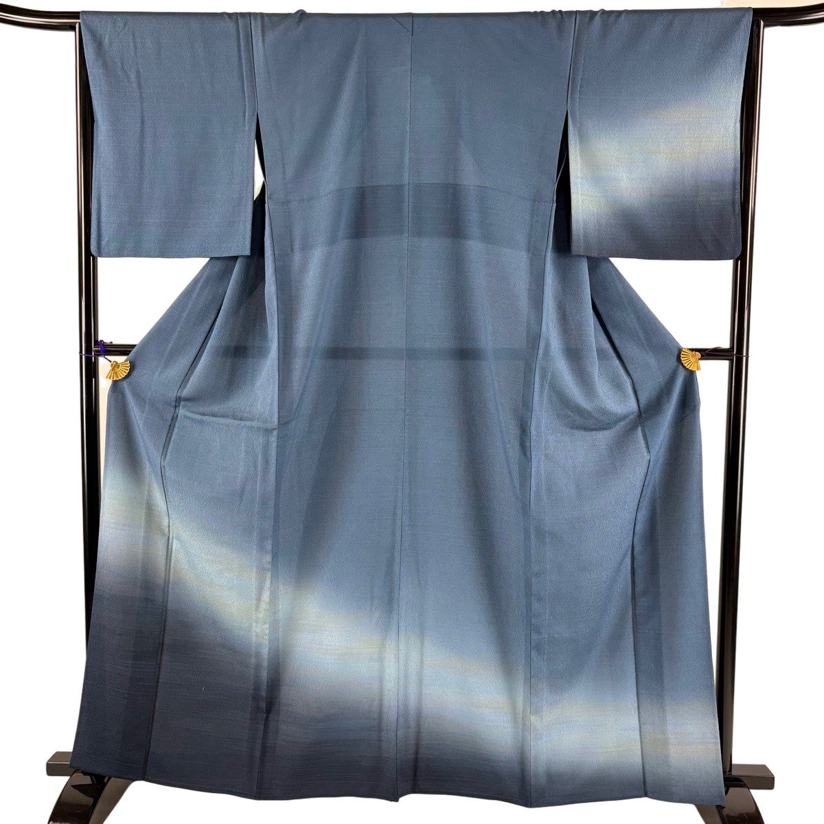【美品】 付下げ 身丈163.5cm 裄丈66cm 正絹 秀品 【中古】 美品】 付下げ 身丈163.5cm 裄丈65.5cm M 単衣 霞 ぼかし 藍色 正絹