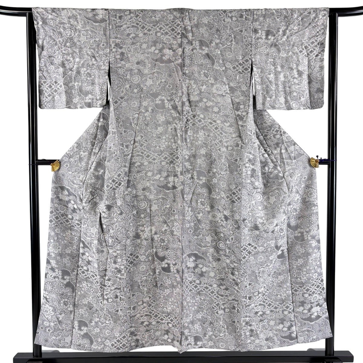 【美品】 小紋 身丈155cm 裄丈61cm 正絹 名品 【中古】 美品】 小紋 身丈155cm 裄丈62cm S 袷 やまと 草花 地紋 薄緑 正絹