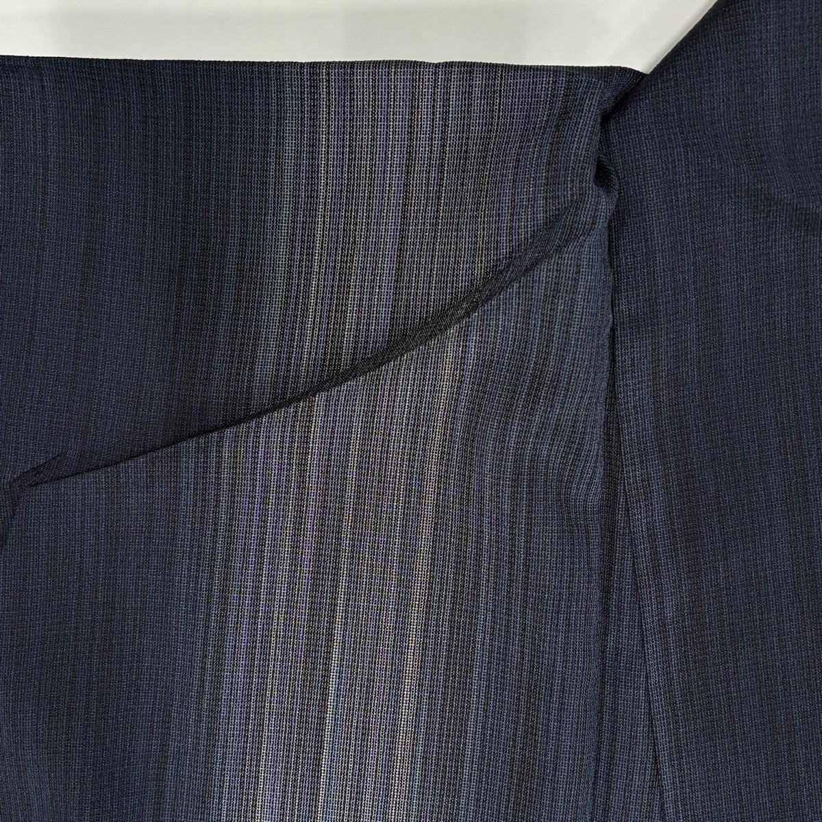 30%OFF 【美品】 紬 身丈165cm 裄丈66cm M 単衣 やまと 縦縞 濃紺 正絹