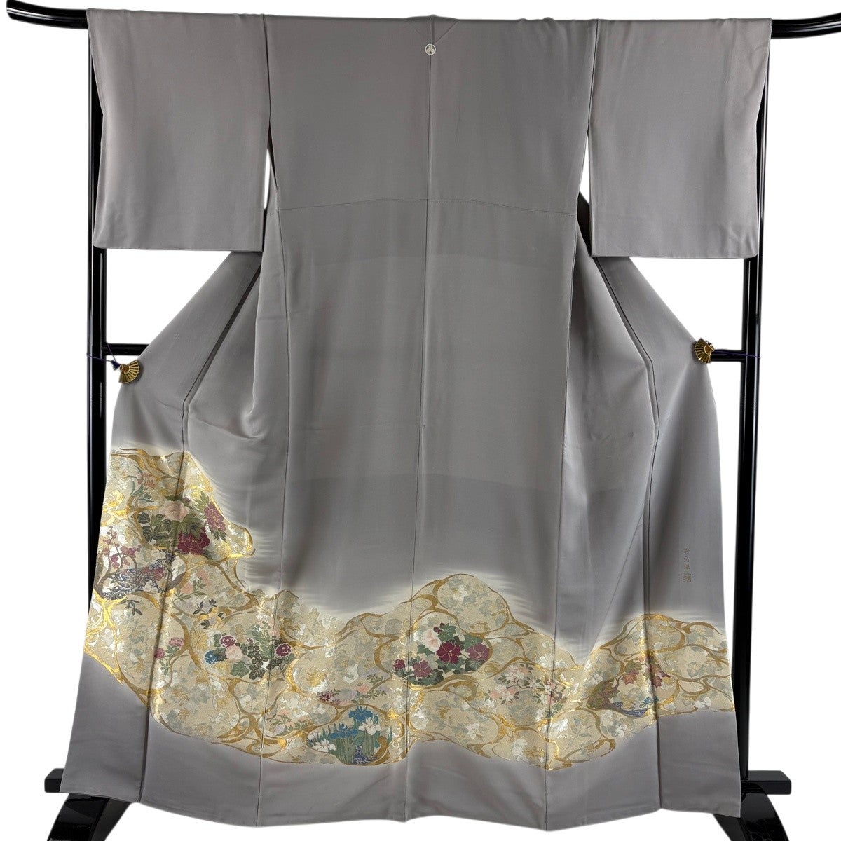 色留袖 身丈156cm 裄丈63.5cm S 袷 枝梅 菊 金糸 刺繍 薄茶色 正絹 秀