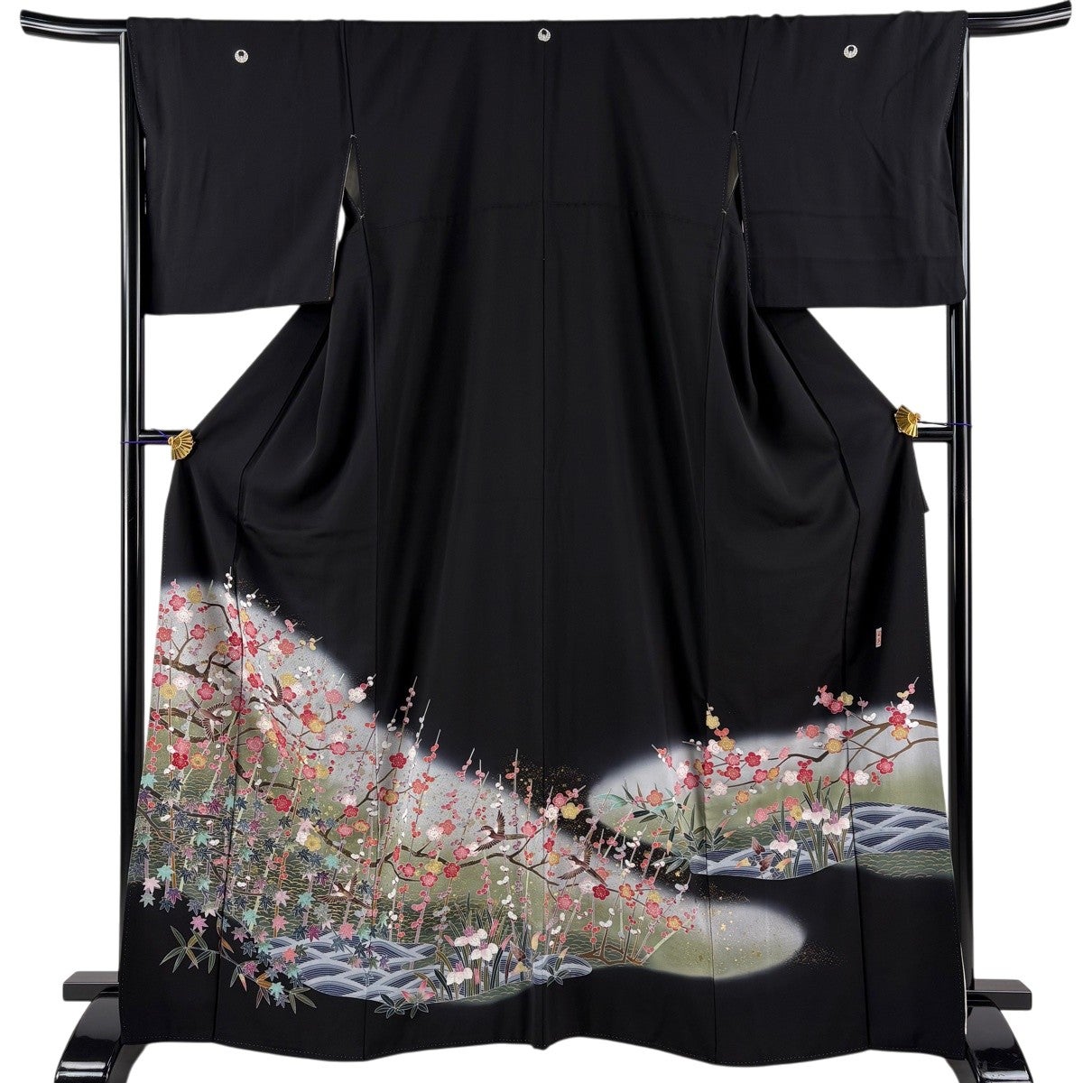 美品】 黒留袖 身丈161.5cm 裄丈64.5cm M 袷 雪輪 花車 金糸 金彩 黒