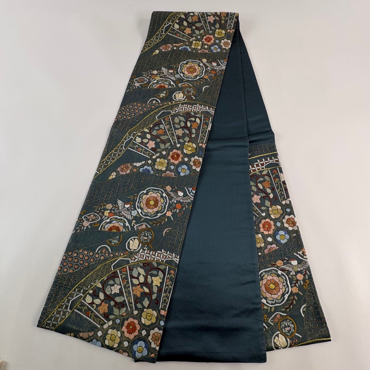 袋帯 逸品 花喰い鳥 華文 刺繍 金糸 深緑 六通 正絹｜中古・古着