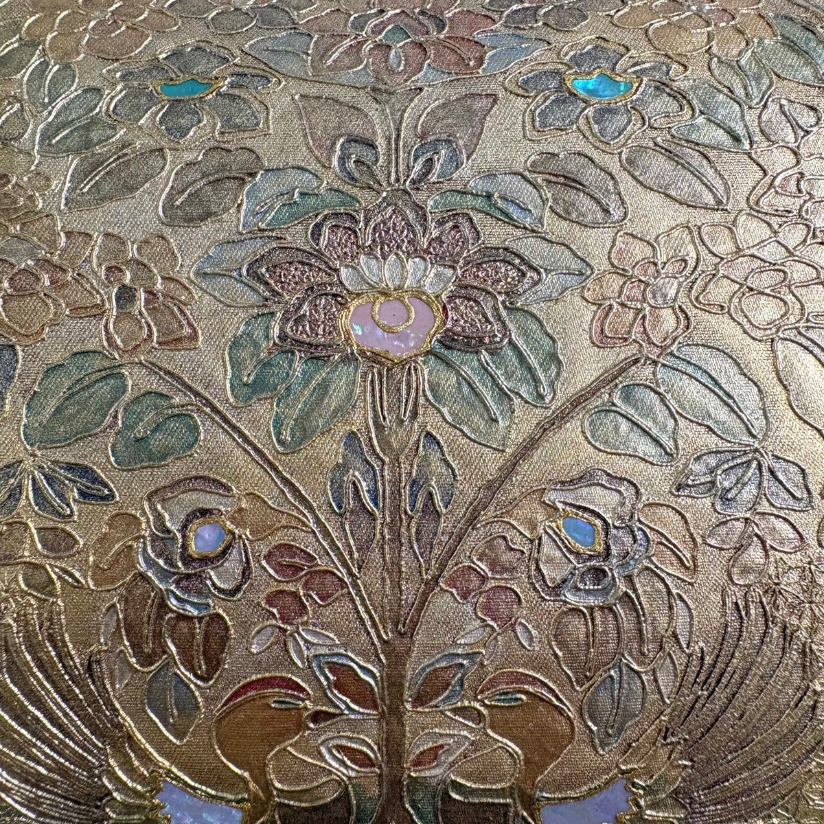 美品】 袋帯 名品 向かい鳥 草花 螺鈿 金銀彩 金色 お太鼓柄 正絹