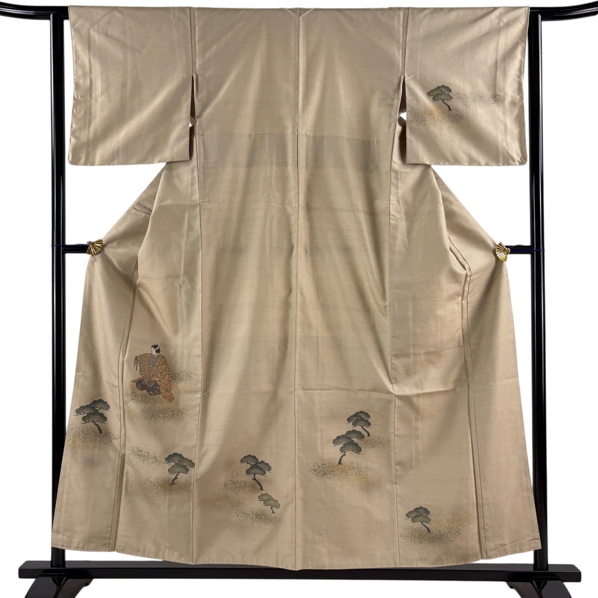 【美品】 紬 身丈156cm 裄丈62cm 正絹 秀品 【中古】 美品】 紬 身丈156cm 裄丈62cm S 袷 草花 紺色 正絹 秀品｜中古・古着