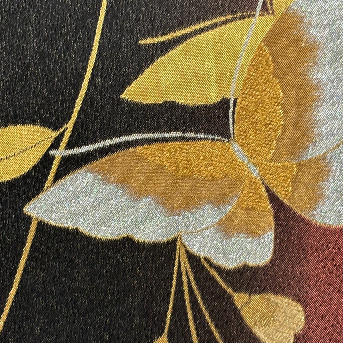 袋帯 秀品 蝶 金糸 箔 黒 六通 正絹｜中古・古着・リサイクル着物通販