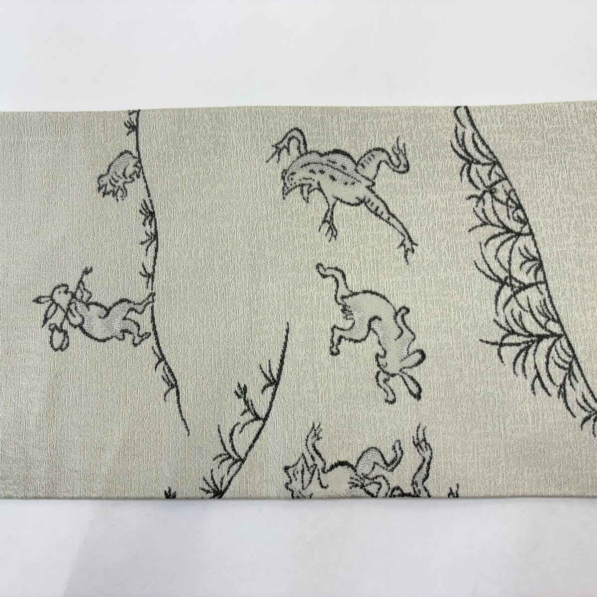 名古屋帯 逸品 鳥獣戯画 灰白 正絹｜中古・古着・リサイクル着物通販