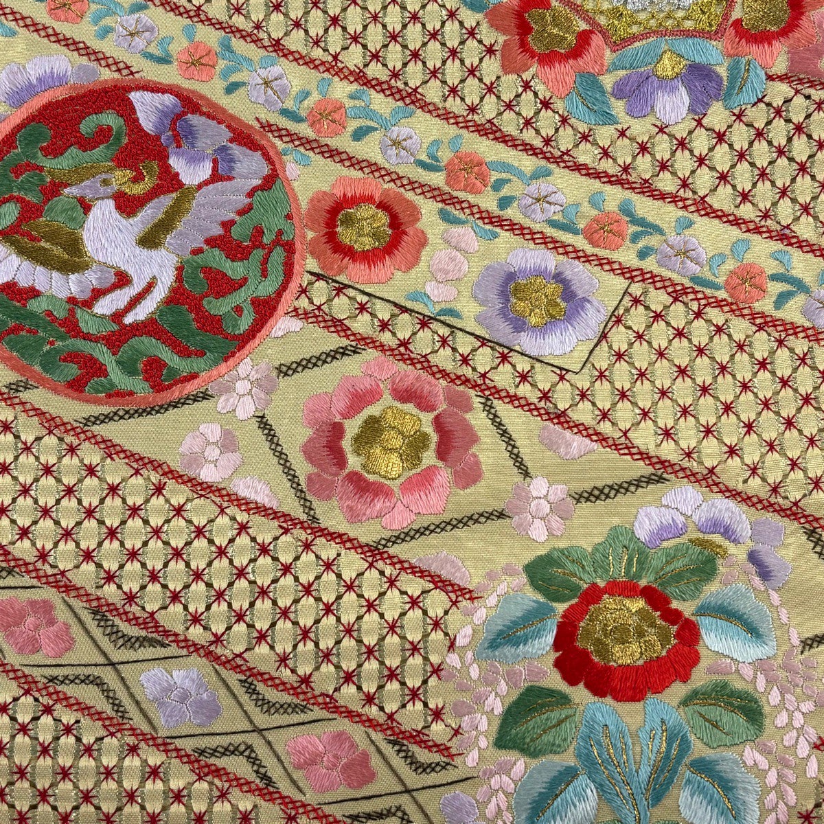 袋帯 逸品 華文 花鳥 刺繍 金銀糸 金色 六通 正絹｜中古・古着