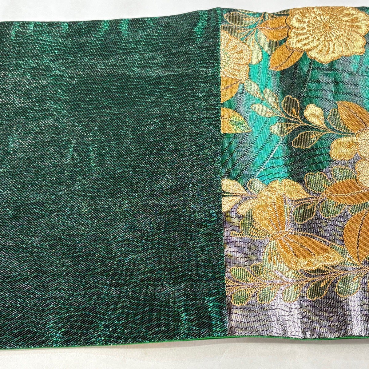 美品】 袋帯 秀品 振袖向き 辻が花柄 箔 金糸 緑 六通 正絹｜中古