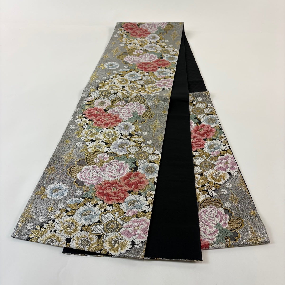 美品】 袋帯 秀品 牡丹 桜 金銀糸 箔 銀色 六通 正絹｜中古・古着