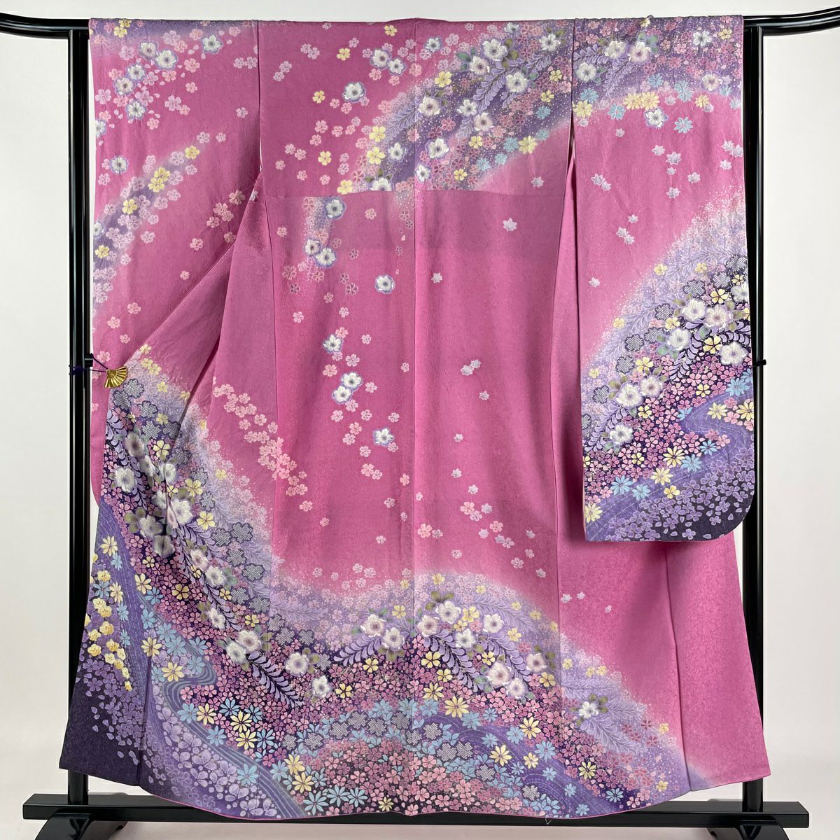 振袖 身丈155.5cm 裄丈63cm S 袷 草花 銀通し 金銀彩 ピンク 正絹 美品