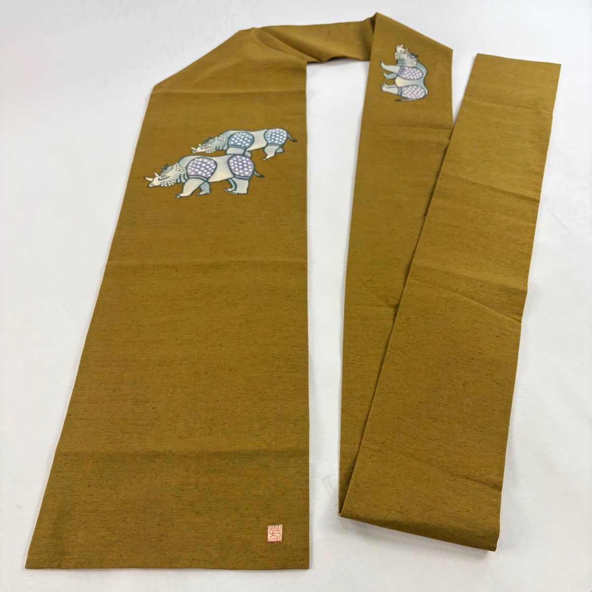 美品】 名古屋帯 逸品 落款あり 紬地 サイ 山吹茶色 正絹｜中古・古着