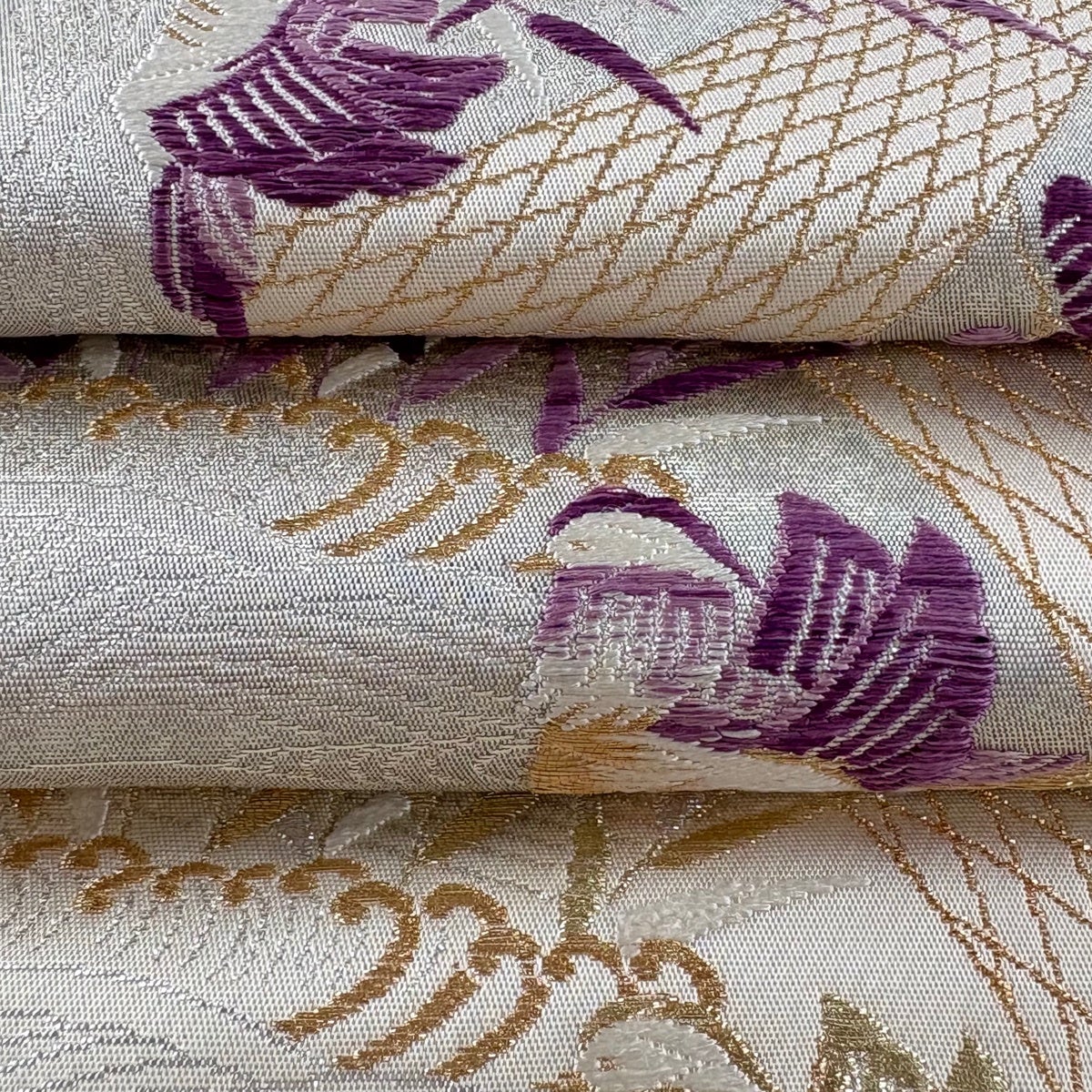 美品】 袋帯 逸品 帝王紫 落款あり 鴛鴦 松 金銀糸 箔 クリーム お太鼓