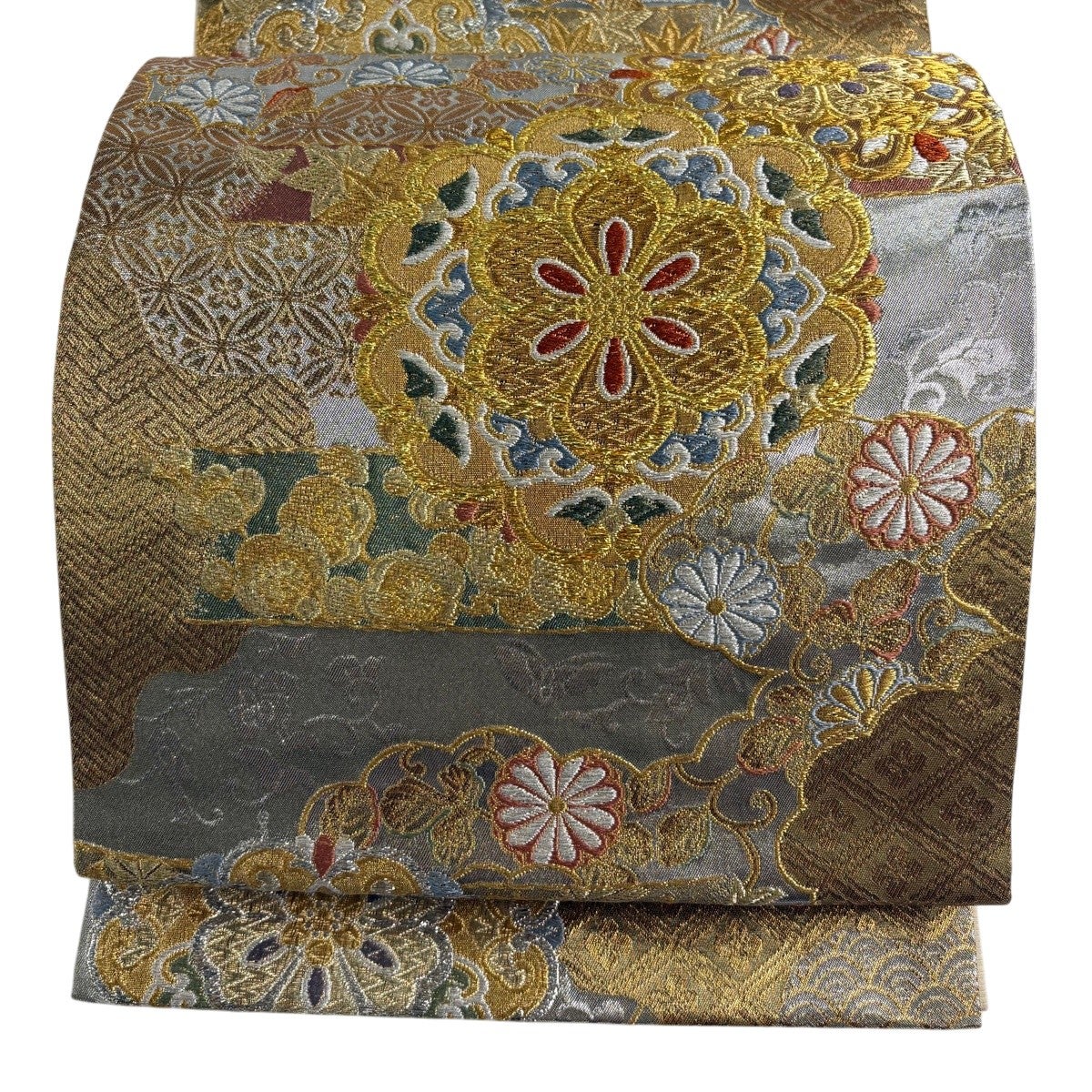 美品】 袋帯 秀品 振袖向き 華文 蝶 金糸 箔 金色 六通 正絹｜中古