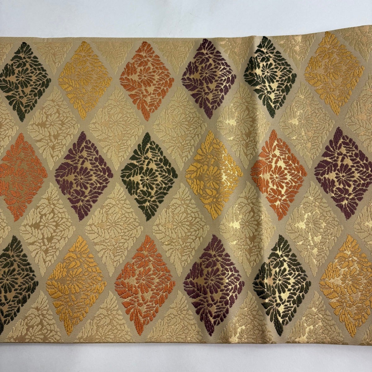 70%OFF 【美品】 袋帯 秀品 菱 草花 箔 唐織 ベージュ 六通 正絹 K70