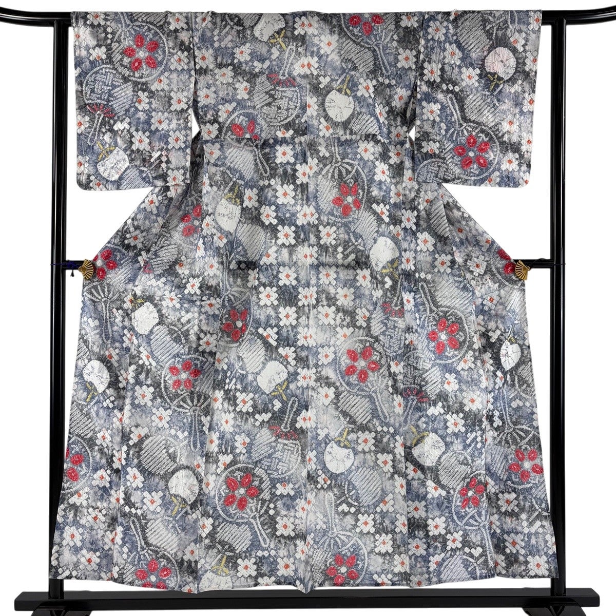 美品】 浴衣 身丈154cm 裄丈61cm S 絞り浴衣 団扇 草花 灰色 綿 名品