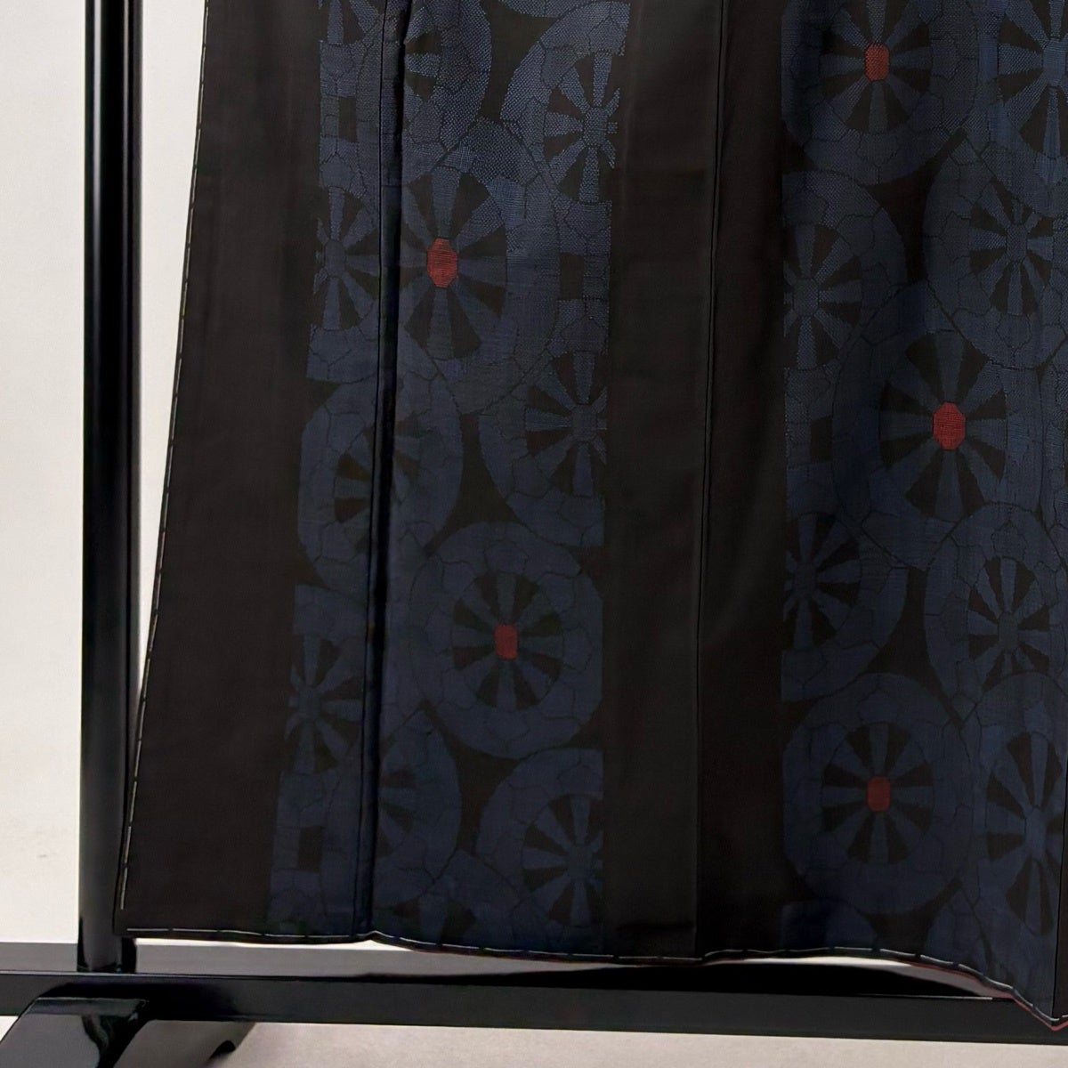紬 身丈159cm 裄丈65cm 正絹 秀品 【中古】 紬 身丈159.5cm 裄丈65cm 正絹 秀品 【公式通販】
