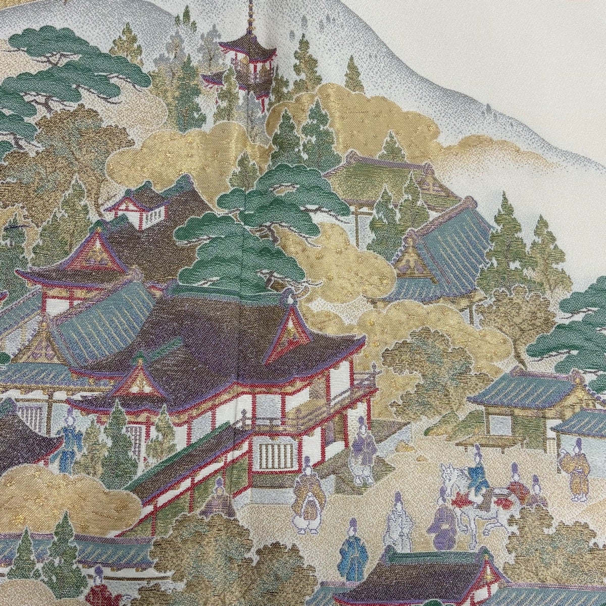 色留袖 身丈156.5cm 裄丈63cm 正絹 名品 【中古】 黒留袖 身丈156.5cm 裄丈64cm M 袷 尾長鳥 橘 金銀彩 黒 正絹 秀品