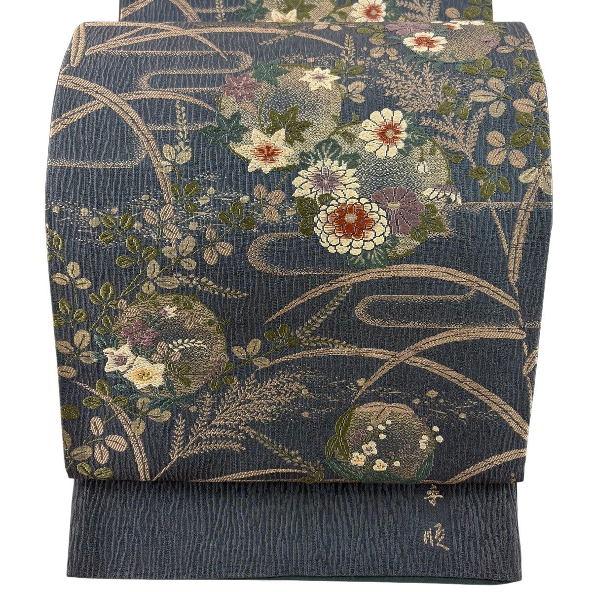 美品】 袋帯 逸品 渡文 落款あり 唐草段花文 霞 草花 唐織 金銀糸 黒