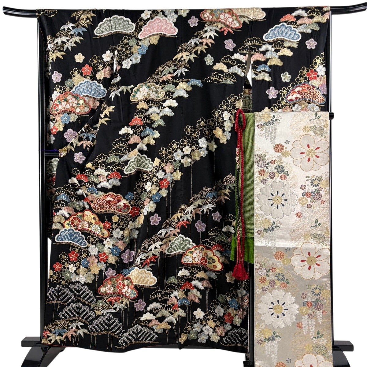 【振袖フルセット】身丈162.5cm 裄丈67.5cm 桜 流水 箔 金彩 赤 振袖 身丈167cm 裄丈67.5cm L 袷 袋帯フルセット 花丸文 松竹梅 金彩
