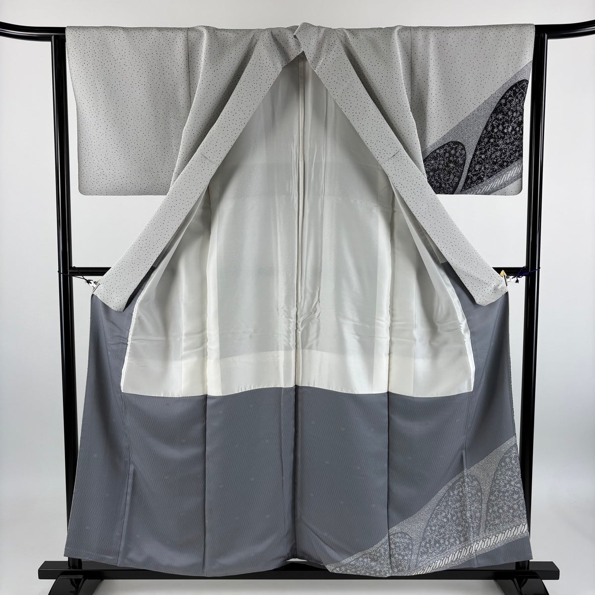 美品】 付下げ 身丈155cm 裄丈63.5cm S 袷 田家鬼彩 落款あり 花唐草