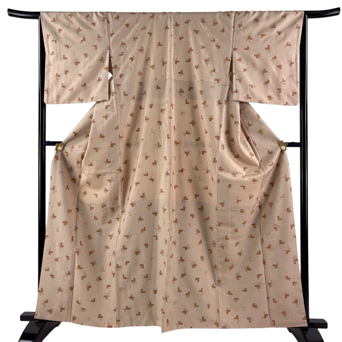 ★専用★真綿紬 ベージュ 袷 紬 身丈171cm 裄丈69cm トールサイズ 美品】 紬 身丈152.5cm 裄丈66cm M 袷 菊 楓 薄茶色 正絹 秀品｜中古