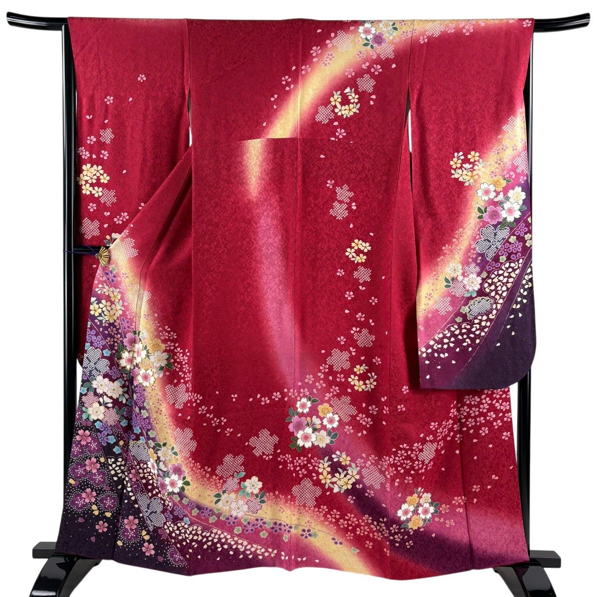美品】 振袖 身丈165cm 裄丈65.5cm M 袷 桜 花筏 金彩 ぼかし 赤 正絹