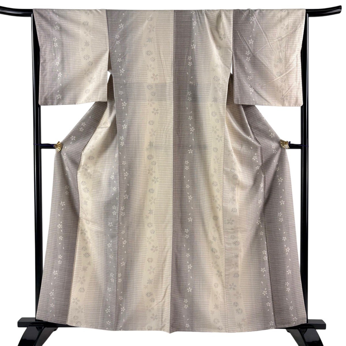 【美品】 紬 身丈166.5cm 裄丈64cm 正絹 秀品 【中古】 美品】 紬 身丈166.5cm 裄丈66cm M 袷 風景 人物 薄小豆 正絹 名品
