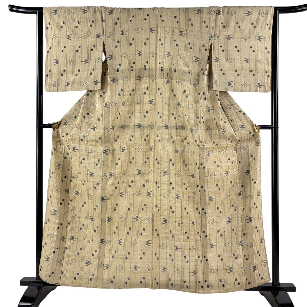 紬 身丈168cm 裄丈66cm 正絹 名品 【中古】 美品】紬 身丈168cm 裄丈66cm M 正絹 逸品 【中古】の通販 by バイセル