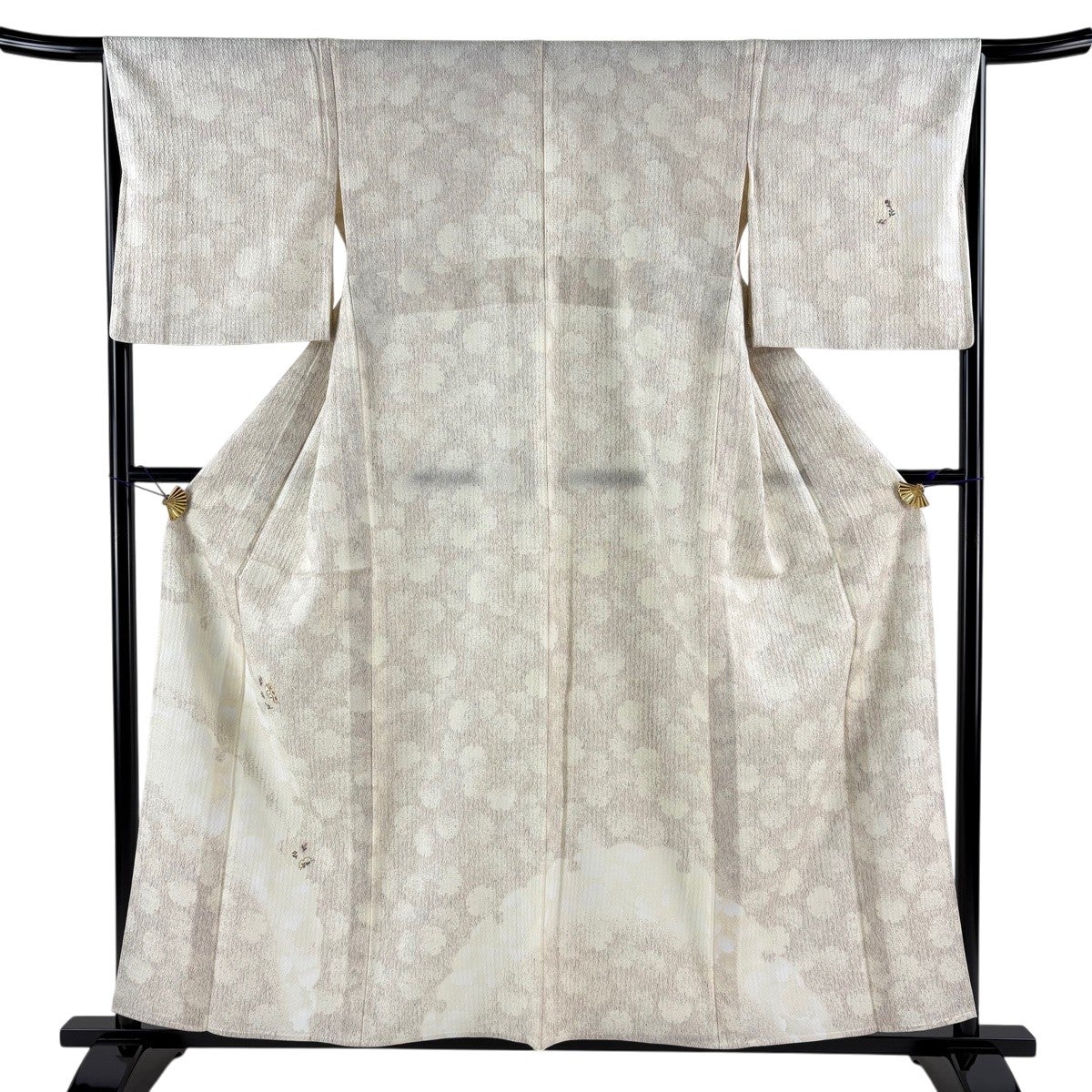 付下げ 身丈157cm 裄丈62cm 正絹 名品 【中古】 付下げ 身丈157cm 裄丈62.5cm S 紗袷 草花 ぼかし 紫 正絹 名品｜中古