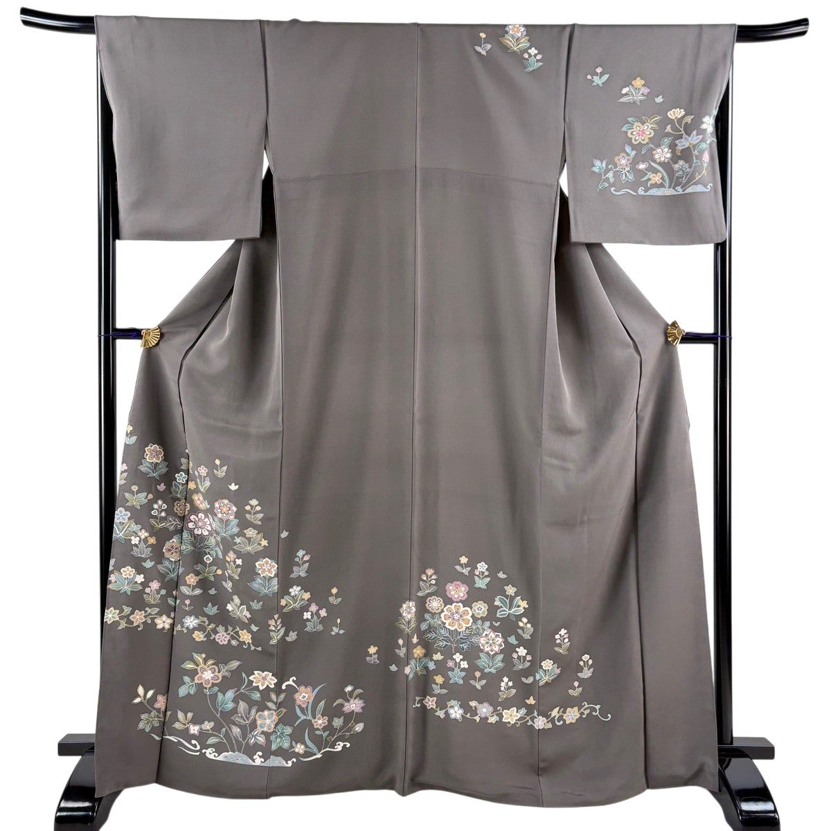 【着物】 訪問着 紬 草花文様 暈し 身丈約160cm 裄丈約64cm 24z-2390 しょうざん 生紬 訪問着 着物 京都 正絹 薄灰紫 生成り色 茶屋辻文様