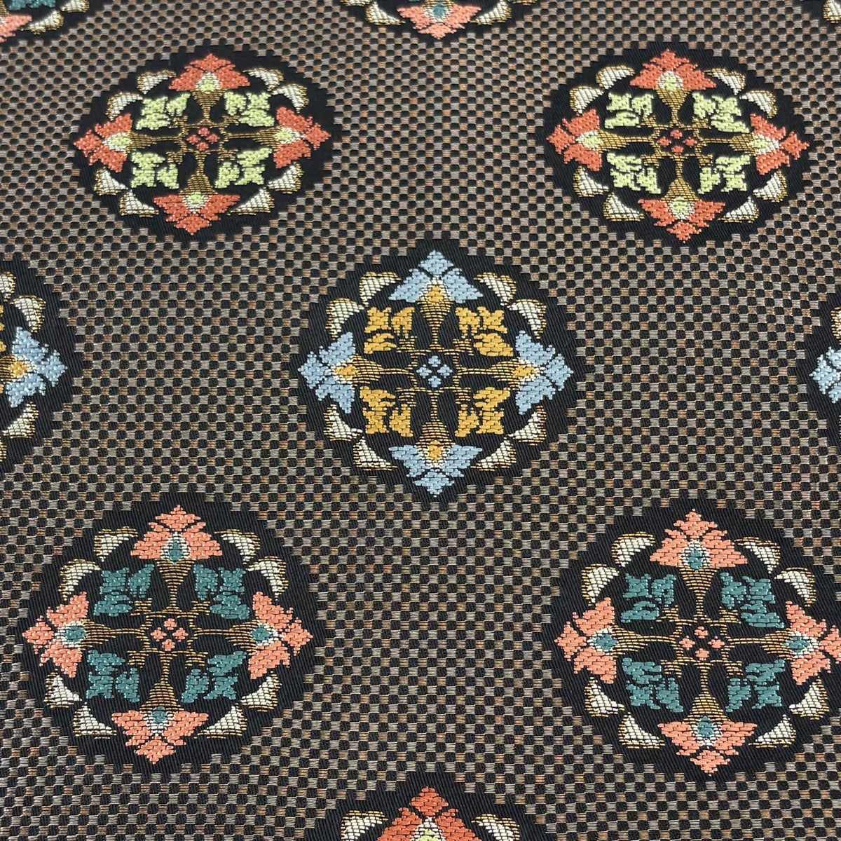 美品】 名古屋帯 名品 川島織物 落款あり 華文 金糸 黒 正絹｜中古
