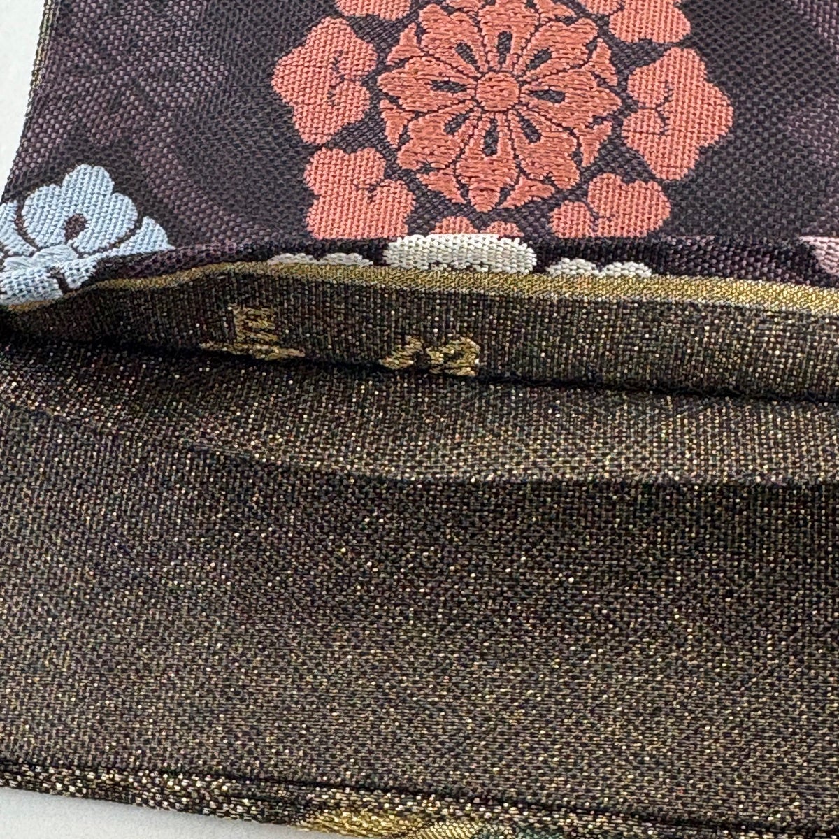 美品】 袋帯 名品 華文 松皮菱 金糸 唐織 茶紫 六通 正絹｜中古・古着