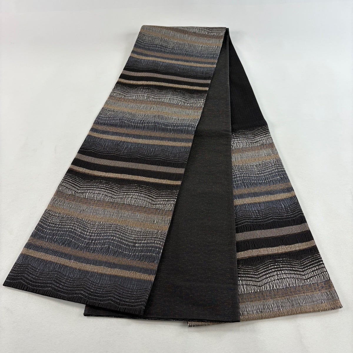 袋帯 名品 六通 正絹 【中古】 美品】 袋帯 名品 六通 正絹 【中古】の通販 by バイセル ラクマ店｜ラクマ