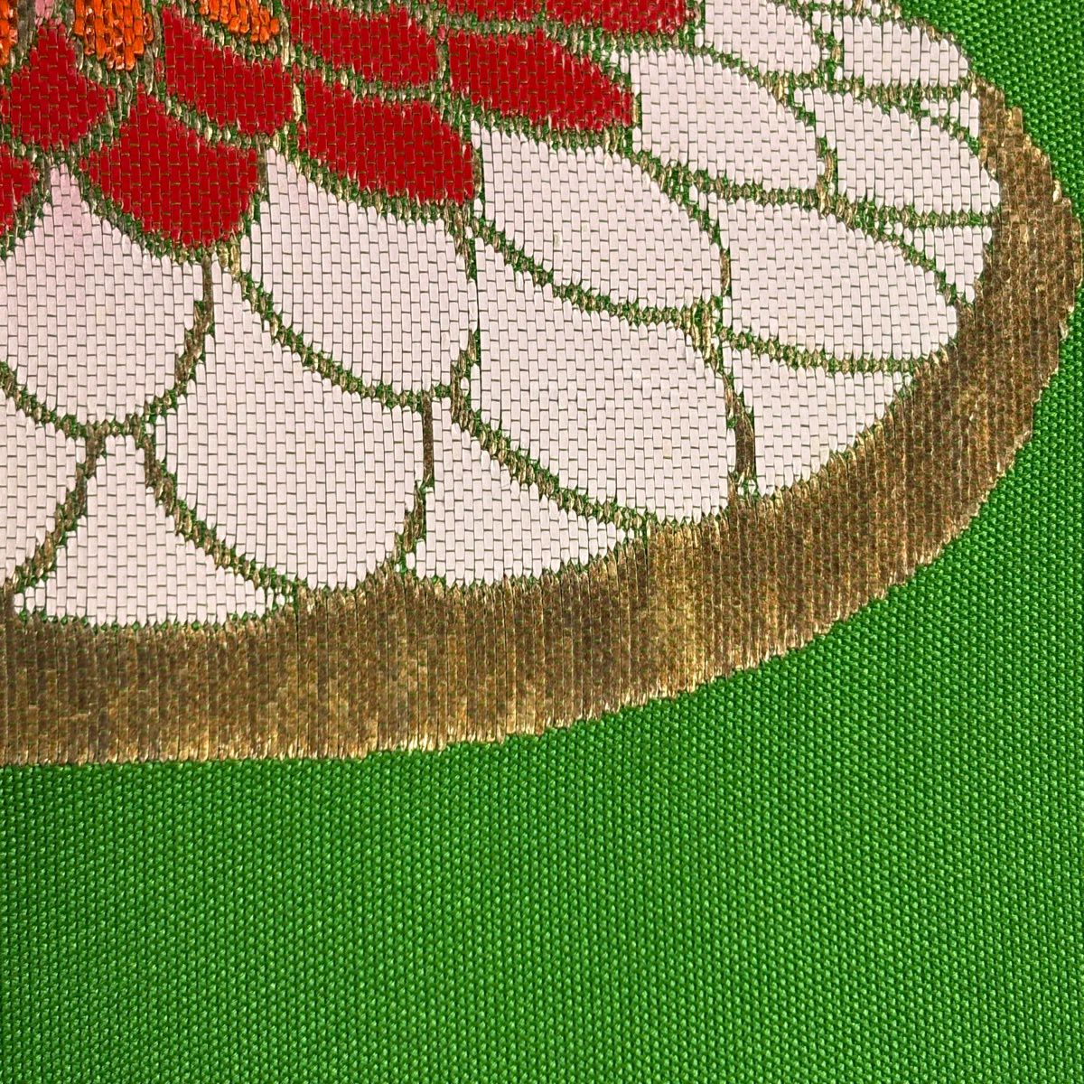袋帯 逸品 龍村平蔵 落款あり 追粉菊錦 刺繍 箔 黄緑色 お太鼓柄 正絹