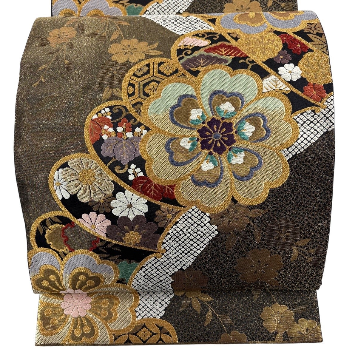 美品】 袋帯 名品 桜 花びら 箔 緑 全通 正絹｜中古・古着・リサイクル