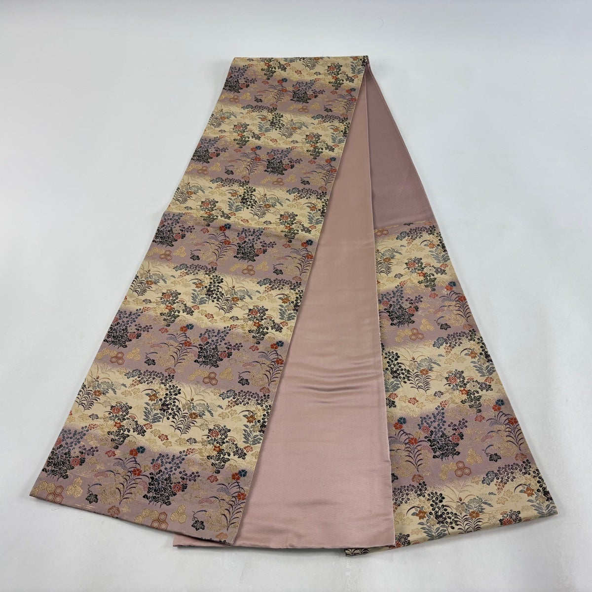 70%OFF 【美品】 袋帯 秀品 草花 亀甲 金糸 薄紫 六通 正絹 K70｜中古