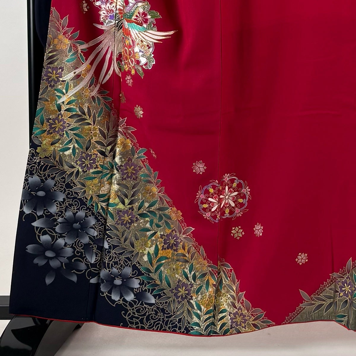 振袖 美品 名品 身丈158.5cm 裄丈67cm 正絹 【中古】 振袖 身丈158.5cm 裄丈63cm S 袷 桜 花 金通し 金彩 抹茶色 正絹 名品
