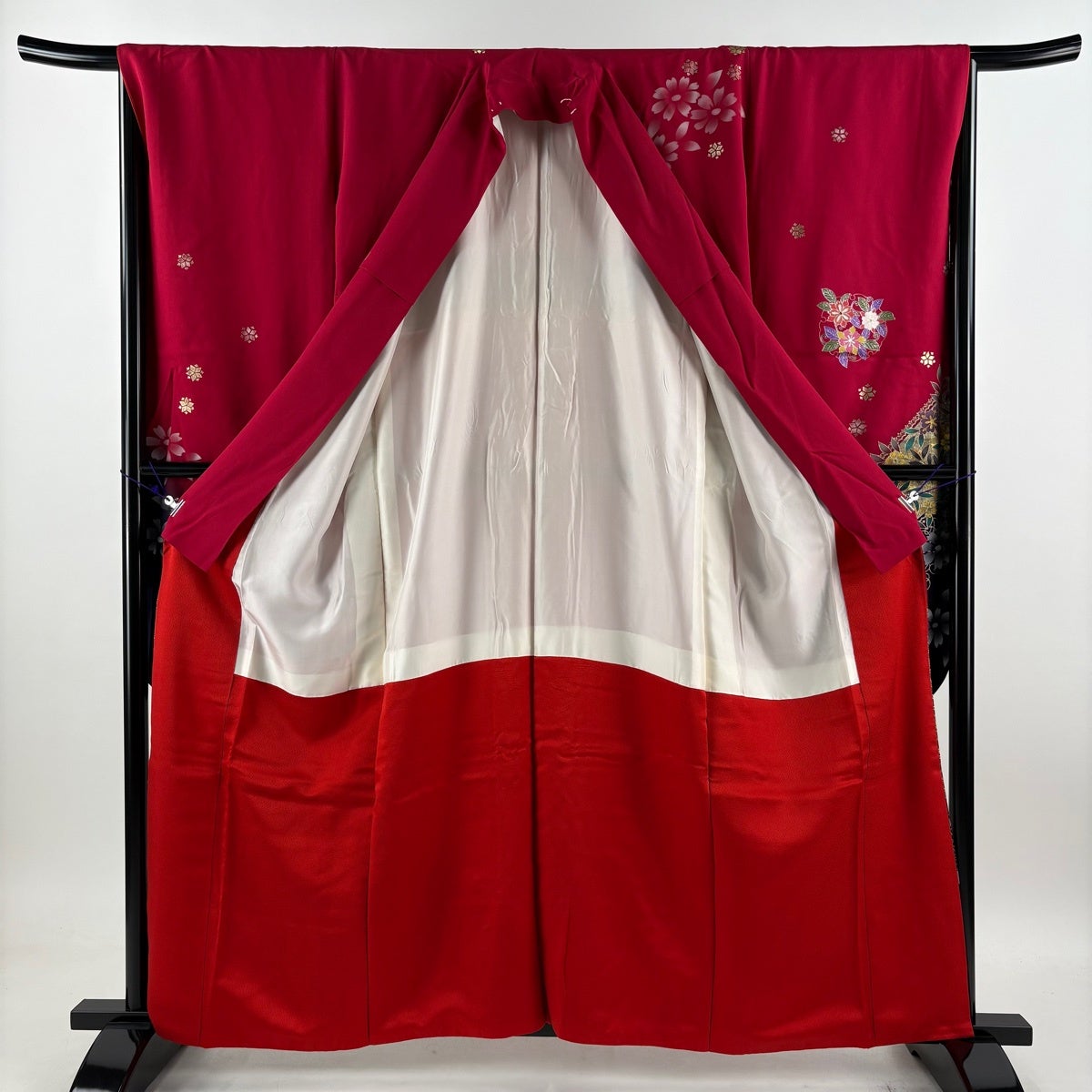 振袖 身丈158cm 裄丈67.5cm 正絹 秀品 【中古】 振袖 身丈157cm 裄丈65cm M 袷 縮緬 赤 正絹 秀品 五つ紋 【中古