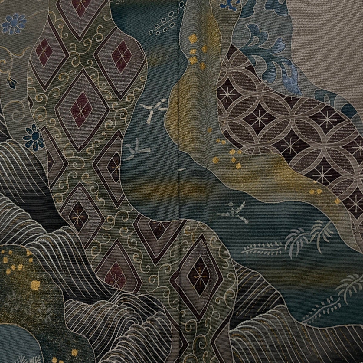 訪問着 美品 逸品 身丈162cm 裄丈64cm 正絹 【中古】 訪問着 身丈162cm 裄丈64cm M 袷 道長取り 花唐草 金彩 灰茶 正絹 秀品