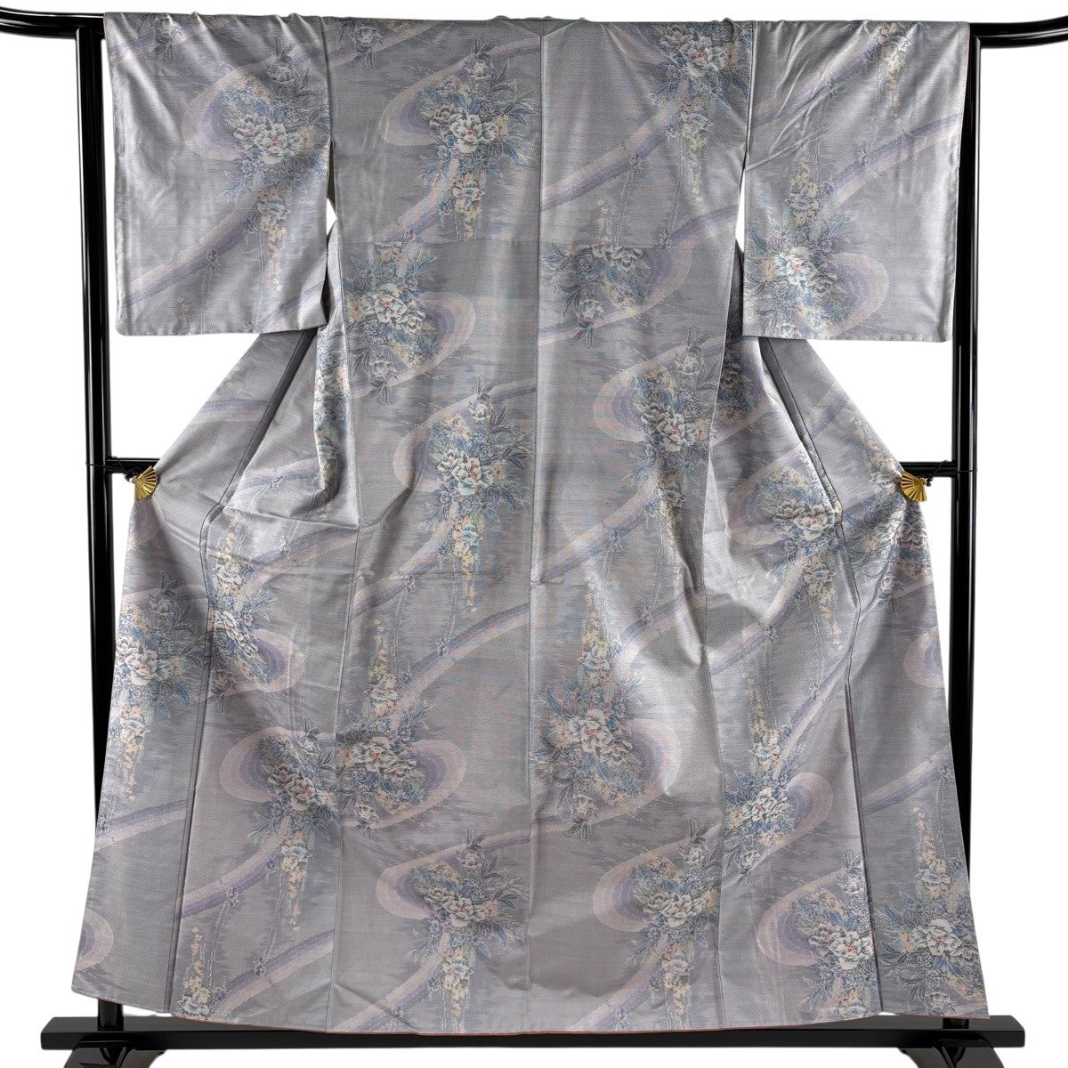 紬 秀品 161cm 67cm 正絹 【中古】 紬 身丈161cm 裄丈64.5cm M 袷 幾何学 灰白 正絹 秀品｜中古・古着
