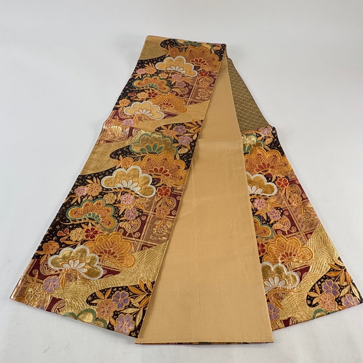 美品】 袋帯 秀品 笠松 桜 箔 金糸 金色 六通 正絹｜中古・古着