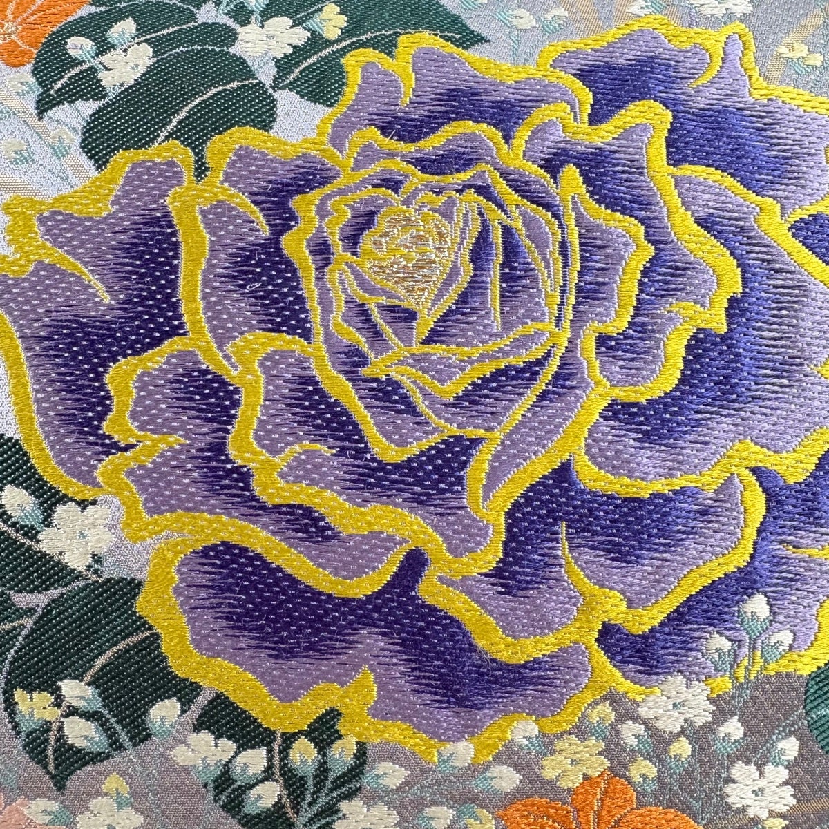 美品】 袋帯 秀品 前田華清 落款あり 関西仕立て 草花 箔 薄紫 六通