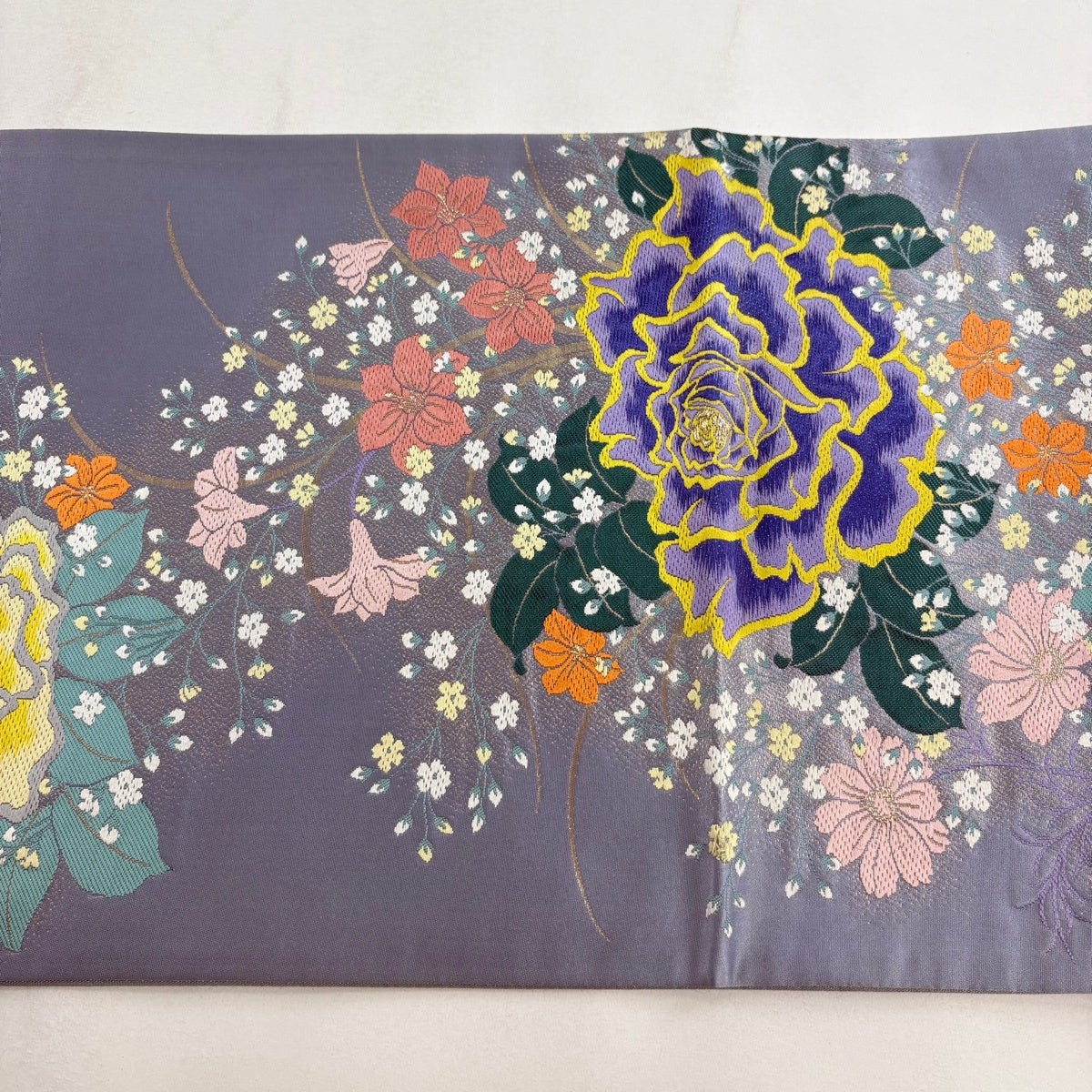 美品】 袋帯 秀品 前田華清 落款あり 関西仕立て 草花 箔 薄紫 六通
