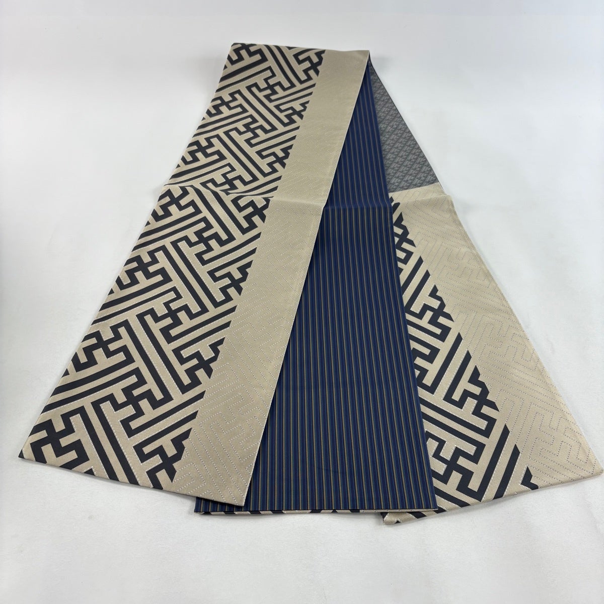 【美品】 袋帯 名品 全通 正絹 【中古】 美品】 袋帯 名品 全通 正絹 【中古】の通販 by バイセル ラクマ店｜ラクマ