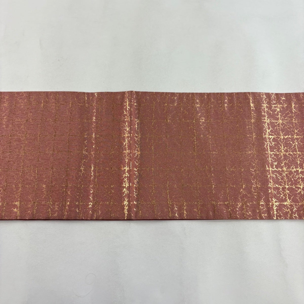 美品】 袋帯 名品 辻が花 藤 銀通し 箔 茜色 お太鼓柄 正絹｜中古