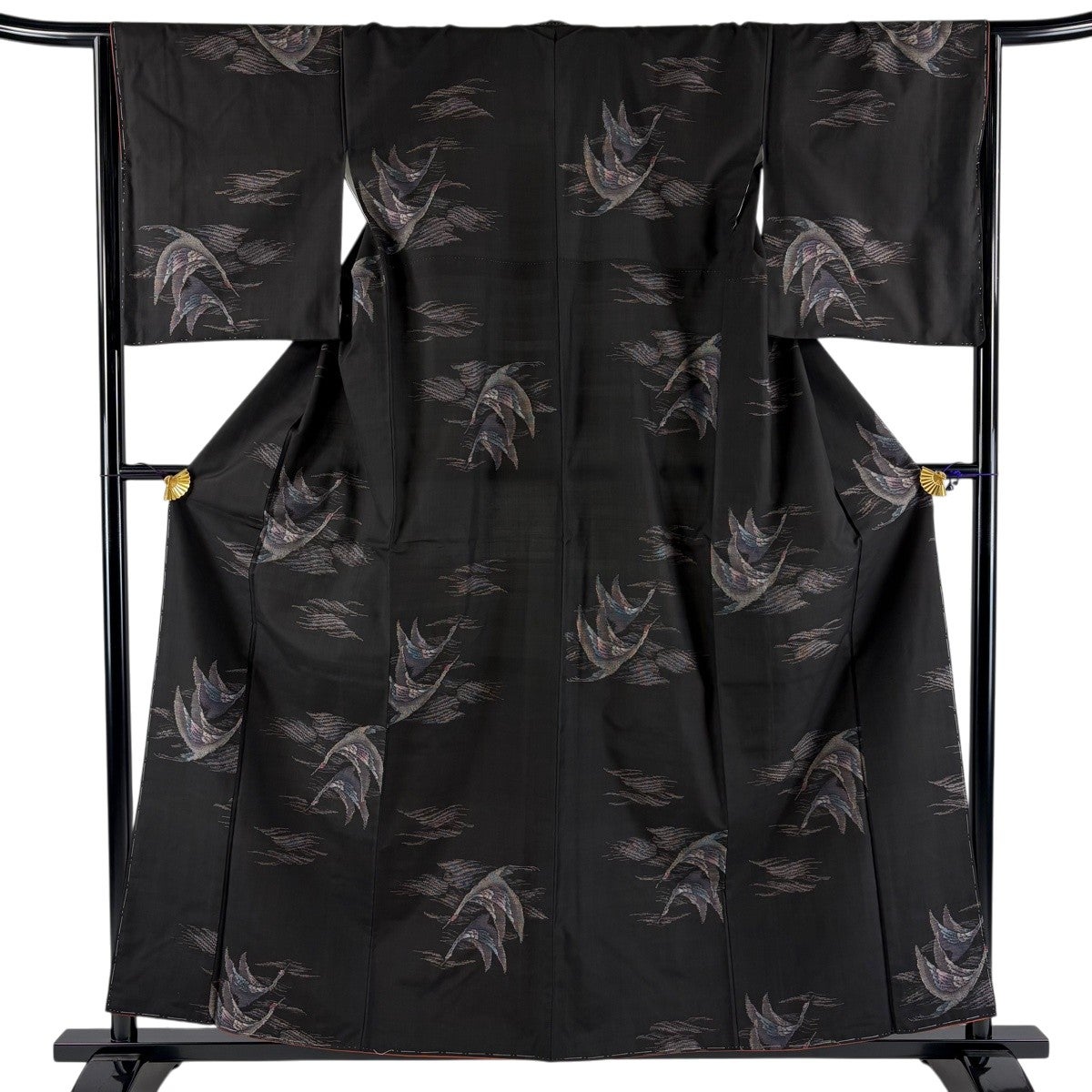 紬 身丈157cm 裄丈67cm 正絹 美品 名品 【中古】 紬 身丈157cm 裄丈65cm M 袷 幾何学ー 焦茶色 正絹 秀品｜中古・古着