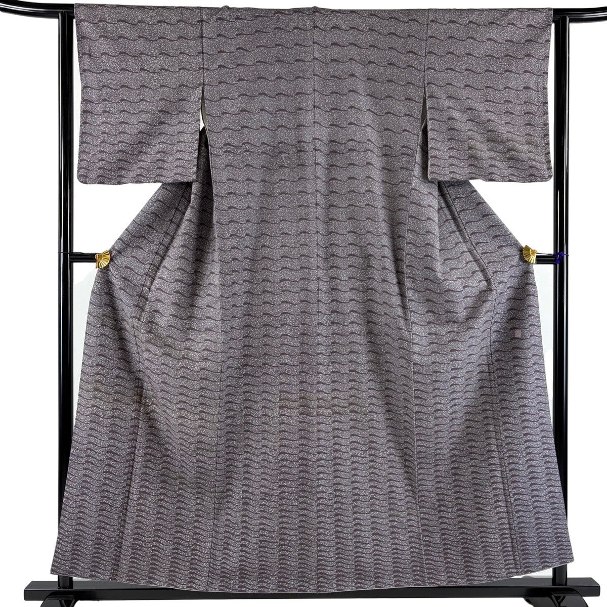 付下げ 秀品 身丈159cm 裄丈65cm 正絹 【中古】 付下げ 身丈159cm 裄丈66cm M 袷 落款あり 樹木 藍色 正絹 秀品｜中古