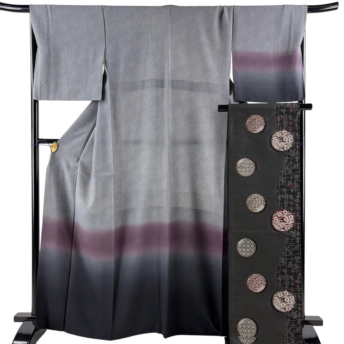 付下げ 美品 名品 身丈166cm 裄丈68cm 正絹 【中古】 付下げ 身丈166cm 裄丈68cm L 袷 お召地 雪輪 灰白 正絹 逸品｜中古